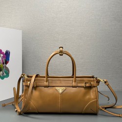 Prada Bags Top Quality
32x15.5x12cm