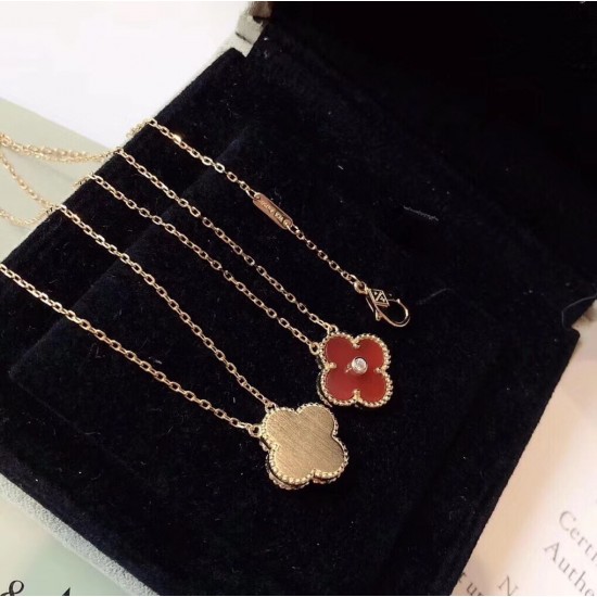 Van Cleef Jewelry Necklace