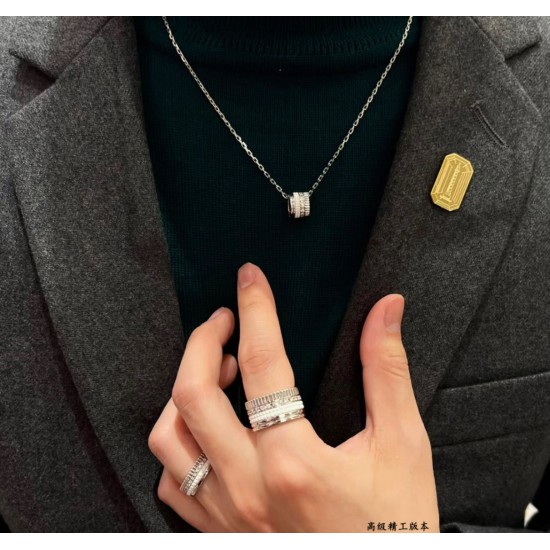 Boucheron Jewelry Necklace