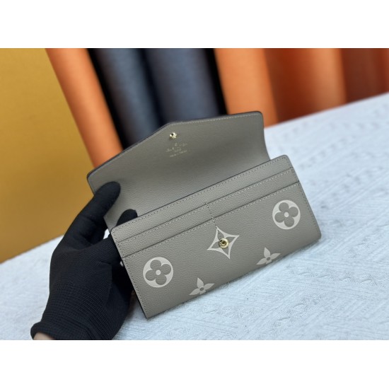 LV Bags High Quality Flip Wallet
