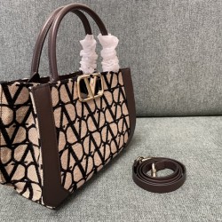Valentino Bags Top Quality
35/25/17cm