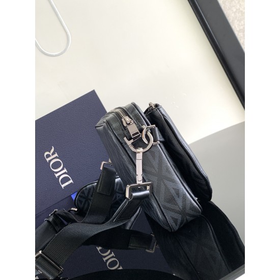 Dior Bags Top Quality
Saddle Set 23.3 x 16.5 x 4.3