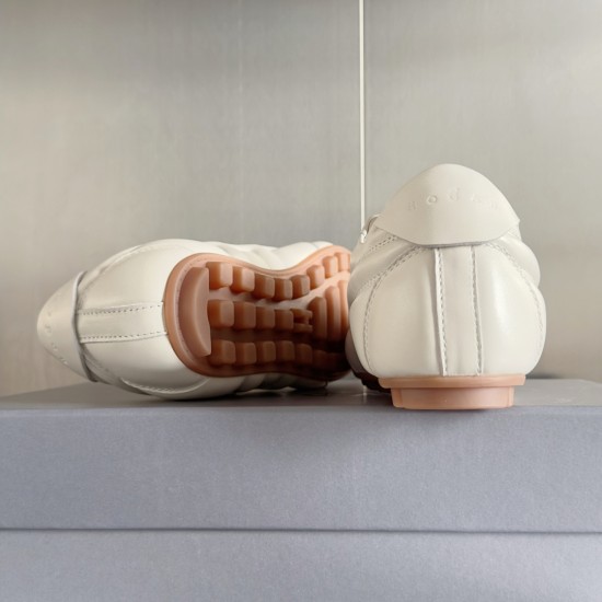 Hogan Shoes Top Quality
35-45 men and women same