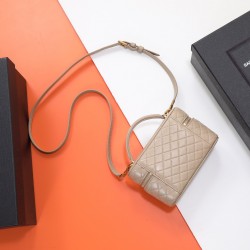 YSL Bags Top Quality
18×11×6.5 cm