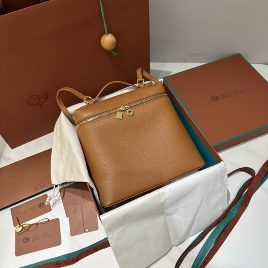 LP Bags Top Quality Size: 23 × 8 × 22cm