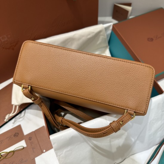 LP Bags Top Quality Size: 23 × 8 × 22cm