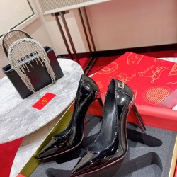 CL Shoes Fashion shoes
 Top Quality