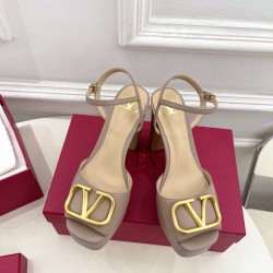 Valentino Shoes Top Quality
