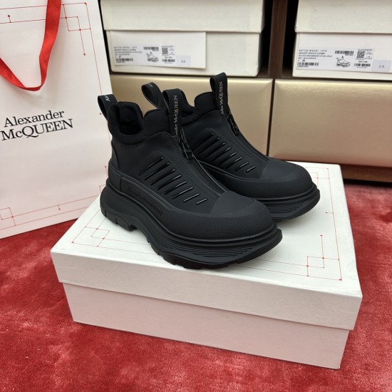 McQueen Shoes
 Top Quality
