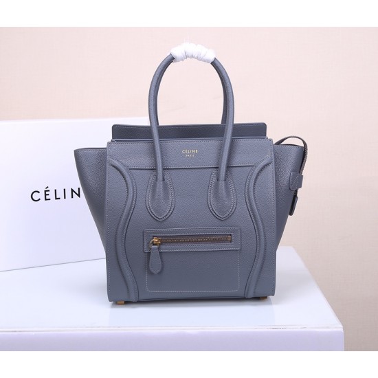 Celine Bags Top Quality 
Small size 20 * 20 * 8cm
Medium size 26 * 26 * 13cm
Large size 30 * 30 * 15cm
