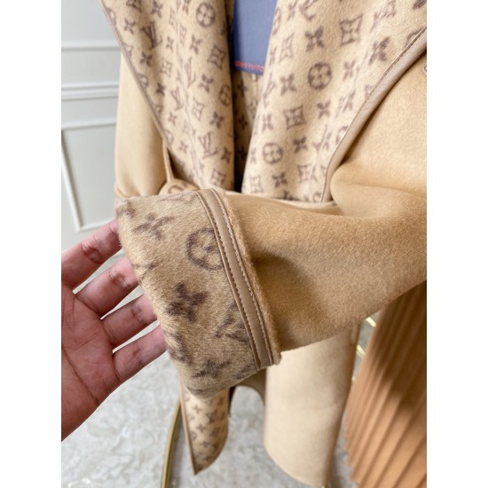 LV Coat