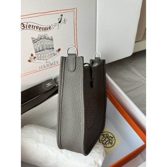Hermes Bags Top Quality Evelyne 17cm
