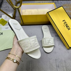 Fendi Shoes Top Quality
35-42