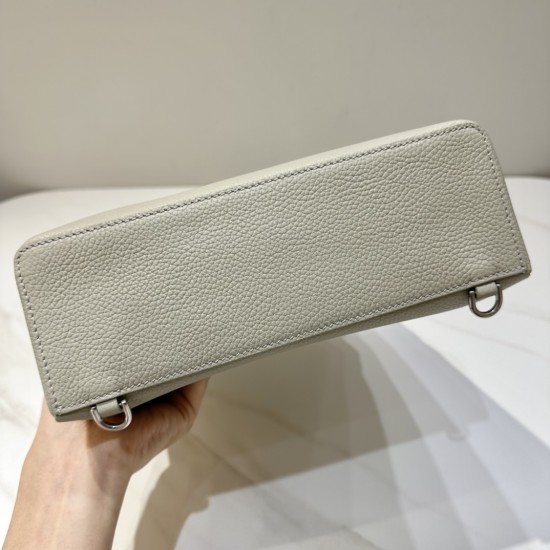 LP Bags Top Quality Size: 23 × 8 × 22cm