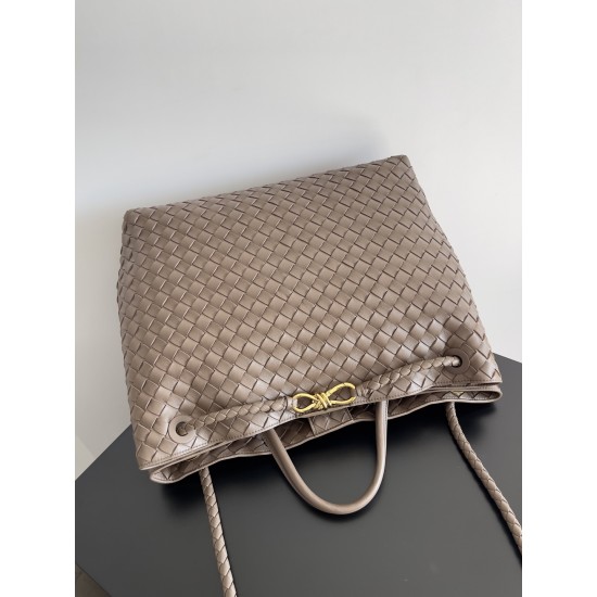 BV Bags Top Quality ANDIAMO 743575