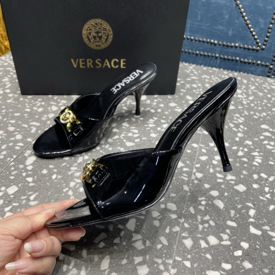 Versace Shoes Fashion shoes
 Top Quality