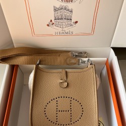Hermes Bags Top Quality Evelyne 17cm
