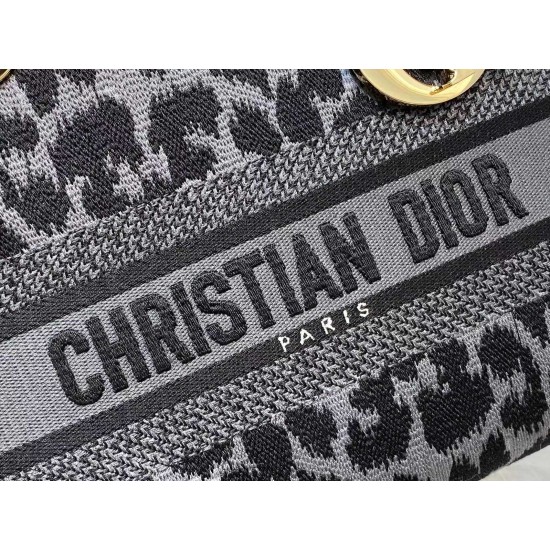 Dior Bags Top Quality
Five Grid