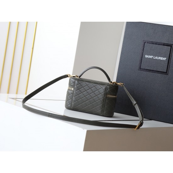 YSL Bags Top Quality
18×11×6.5 cm