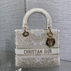 Dior Bags Top Quality
Five Grid