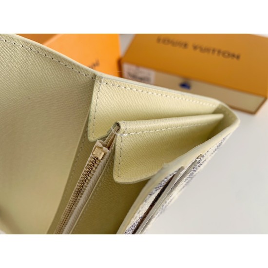 LV Bags High Quality Flip Wallet
