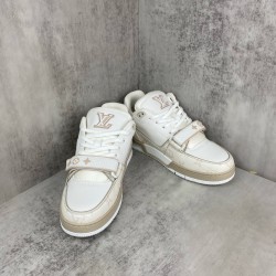 LV Shoes Top Quality
women 35-40 

men 39-45