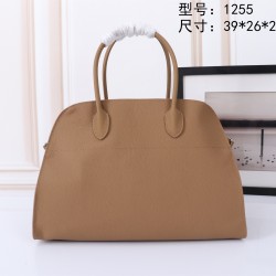 The Row Bags Top Quality
Small:26.20.18
Big:38.26.23