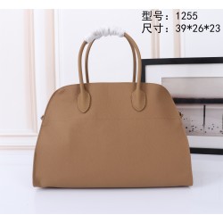 The Row Bags Top Quality
Small:26.20.18
Big:38.26.23