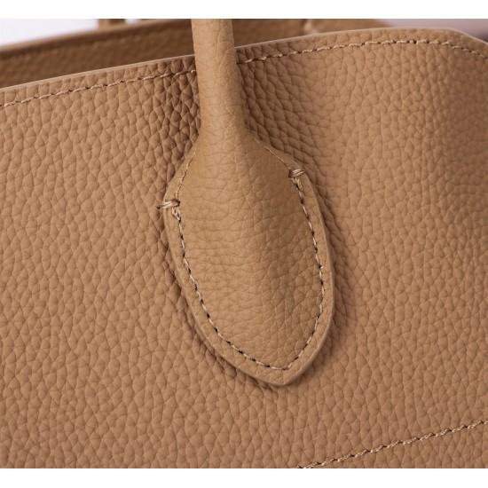 The Row Bags Top Quality
Small:26.20.18
Big:38.26.23