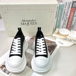 McQueen Shoes High Quality
women 35-40 

men 39-44