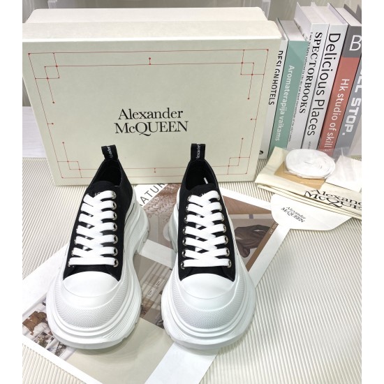 McQueen Shoes High Quality
women 35-40 

men 39-44