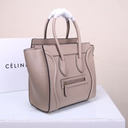 Celine Bags Top Quality 
Small size 20 * 20 * 8cm
Medium size 26 * 26 * 13cm
Large size 30 * 30 * 15cm