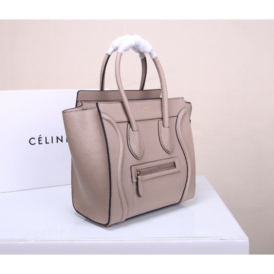 Celine Bags Top Quality 
Small size 20 * 20 * 8cm
Medium size 26 * 26 * 13cm
Large size 30 * 30 * 15cm