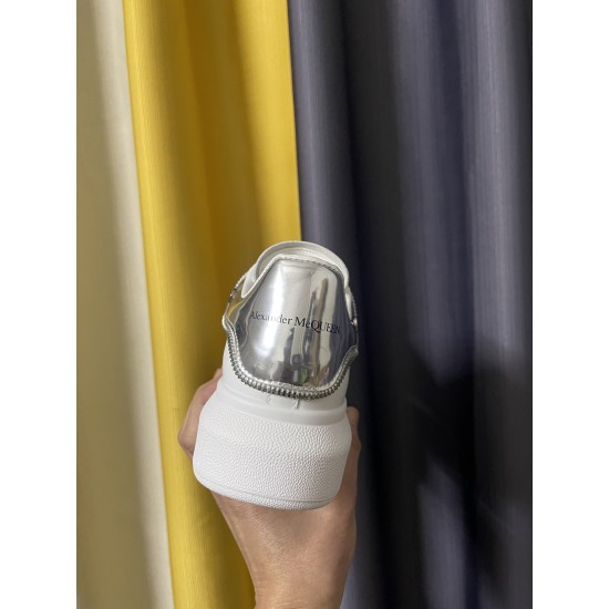 McQueen Shoes
 Top Quality
