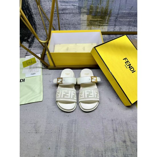 Fendi Shoes Top Quality
35-42