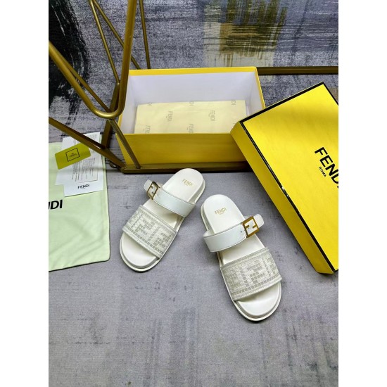 Fendi Shoes Top Quality
35-42