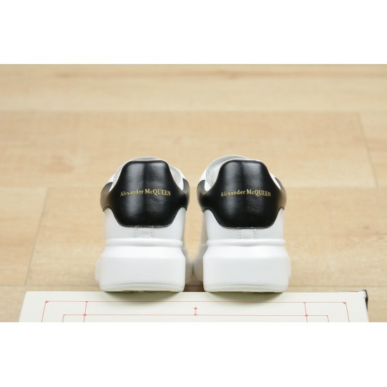 McQueen Shoes High Quality
women 35-40 

men 39-44