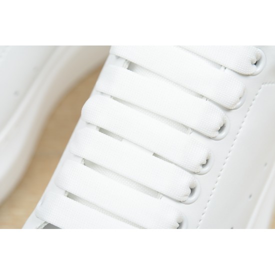 McQueen Shoes High Quality
women 35-40 

men 39-44