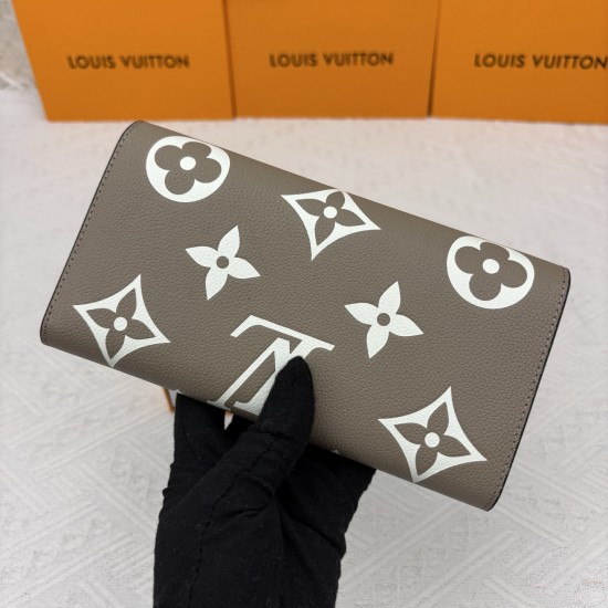 LV Bags High Quality Flip Wallet

