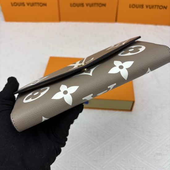 LV Bags High Quality Flip Wallet
