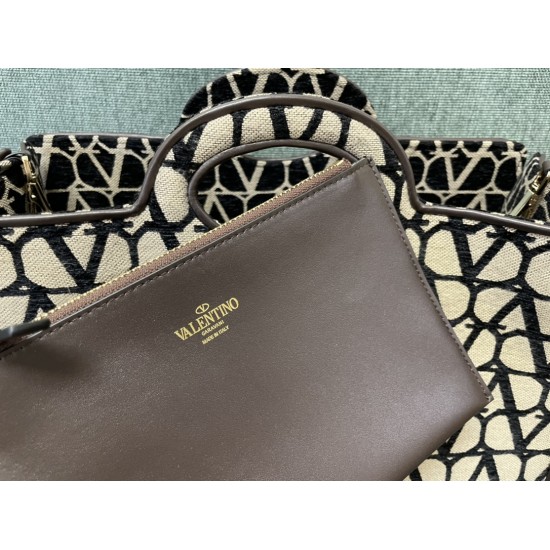 Valentino Bags Top Quality
35/25/17cm