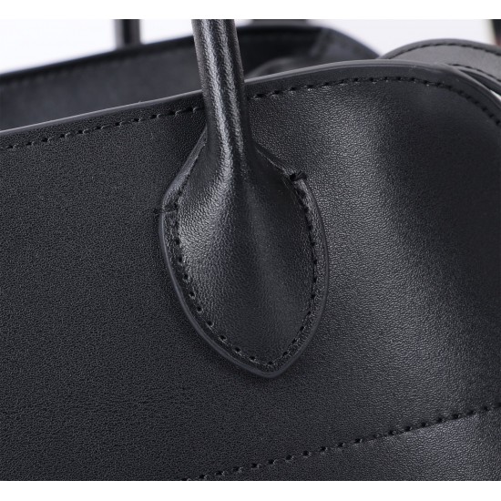 The Row Bags Top Quality
Small:26.20.18
Big:38.26.23