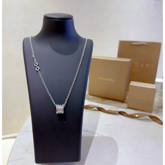 Bvlgari Jewelry Necklace