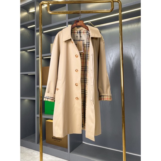 Burberry coat
uk4，6，8，10，12