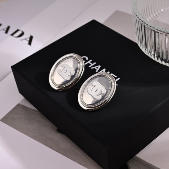 Chanel Jewelry Necklace