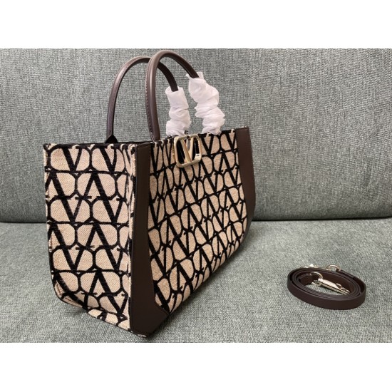 Valentino Bags Top Quality
35/25/17cm