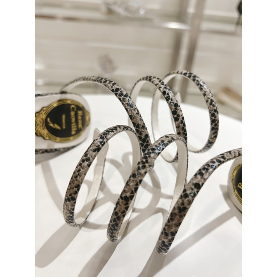 Rᴇɴᴇ Cᴀᴏᴠɪʟʟᴀ Shoes Top Quality