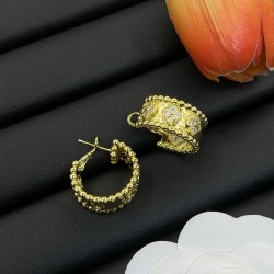 Van Cleef Jewelry High Quality