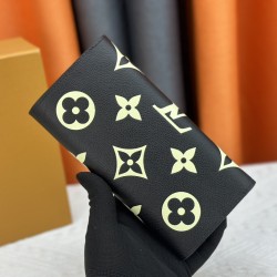 LV Bags High Quality Flip Wallet
