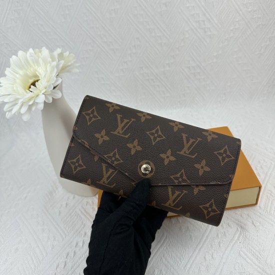 LV Bags High Quality Flip Wallet
